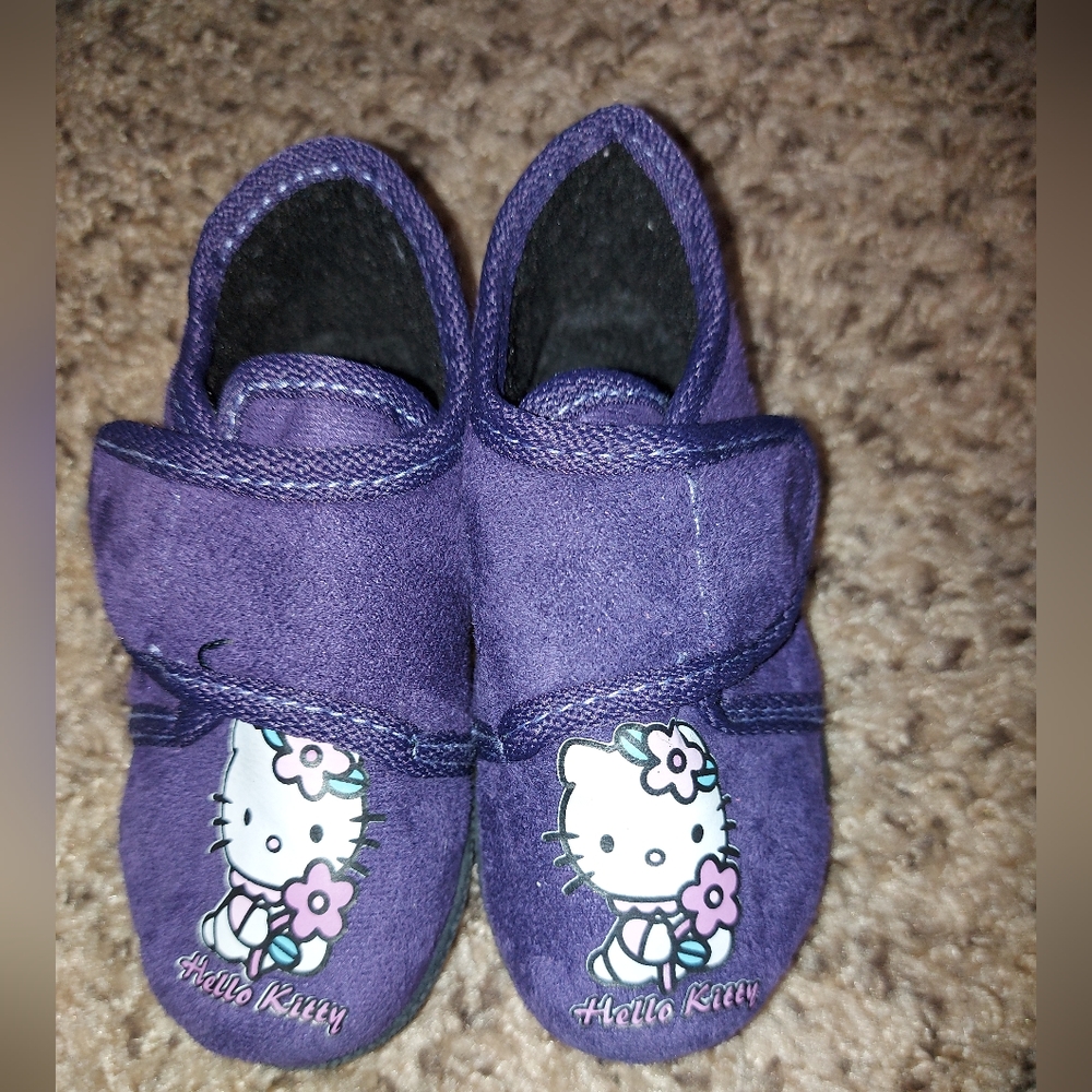 Hello Kitty Girls shoes/slippers